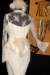 Flora Gauthier, création de robes de mariée sur mesure